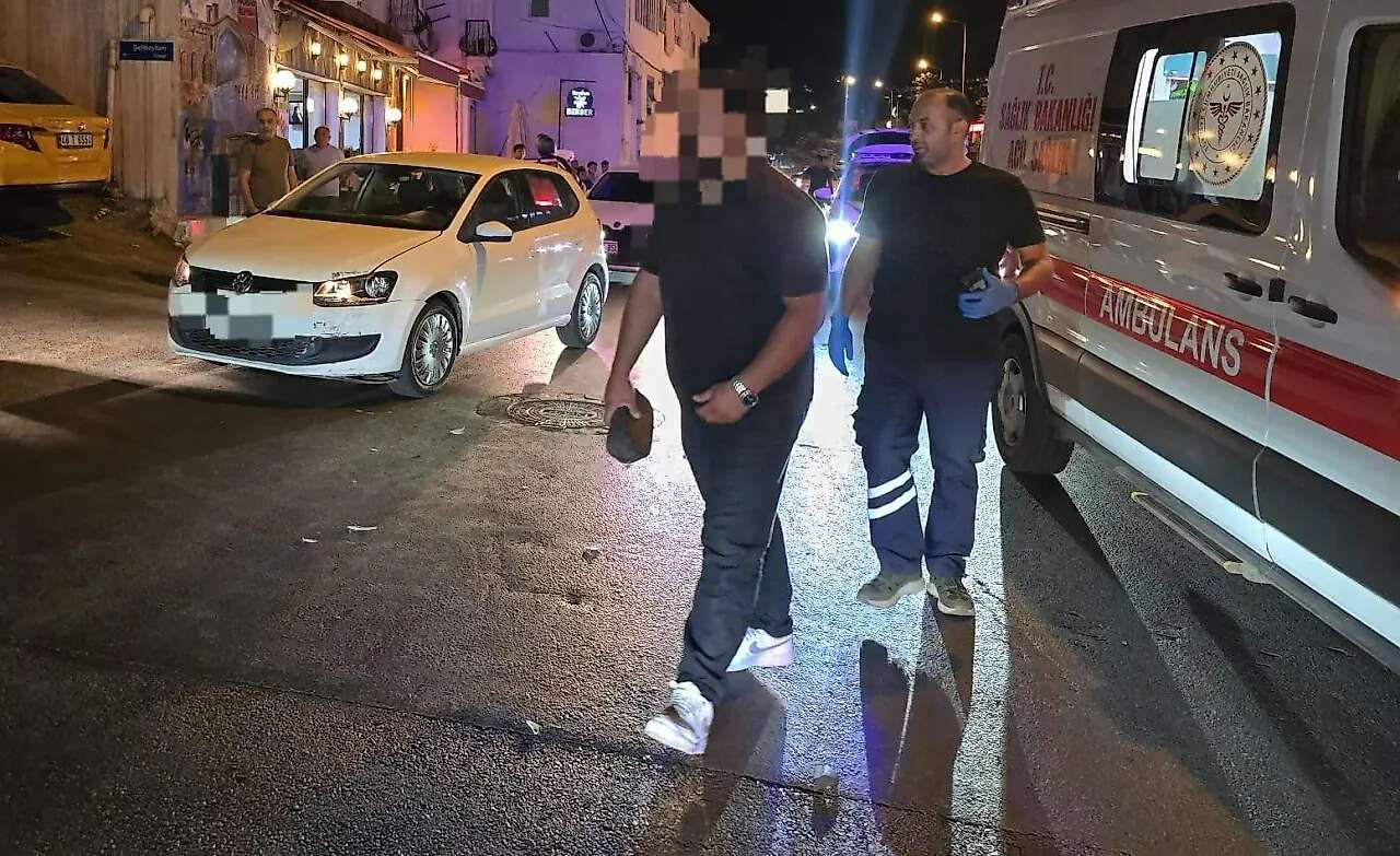 Muğla'da Motosiklete Arkadan Otomobil Çarptı 1